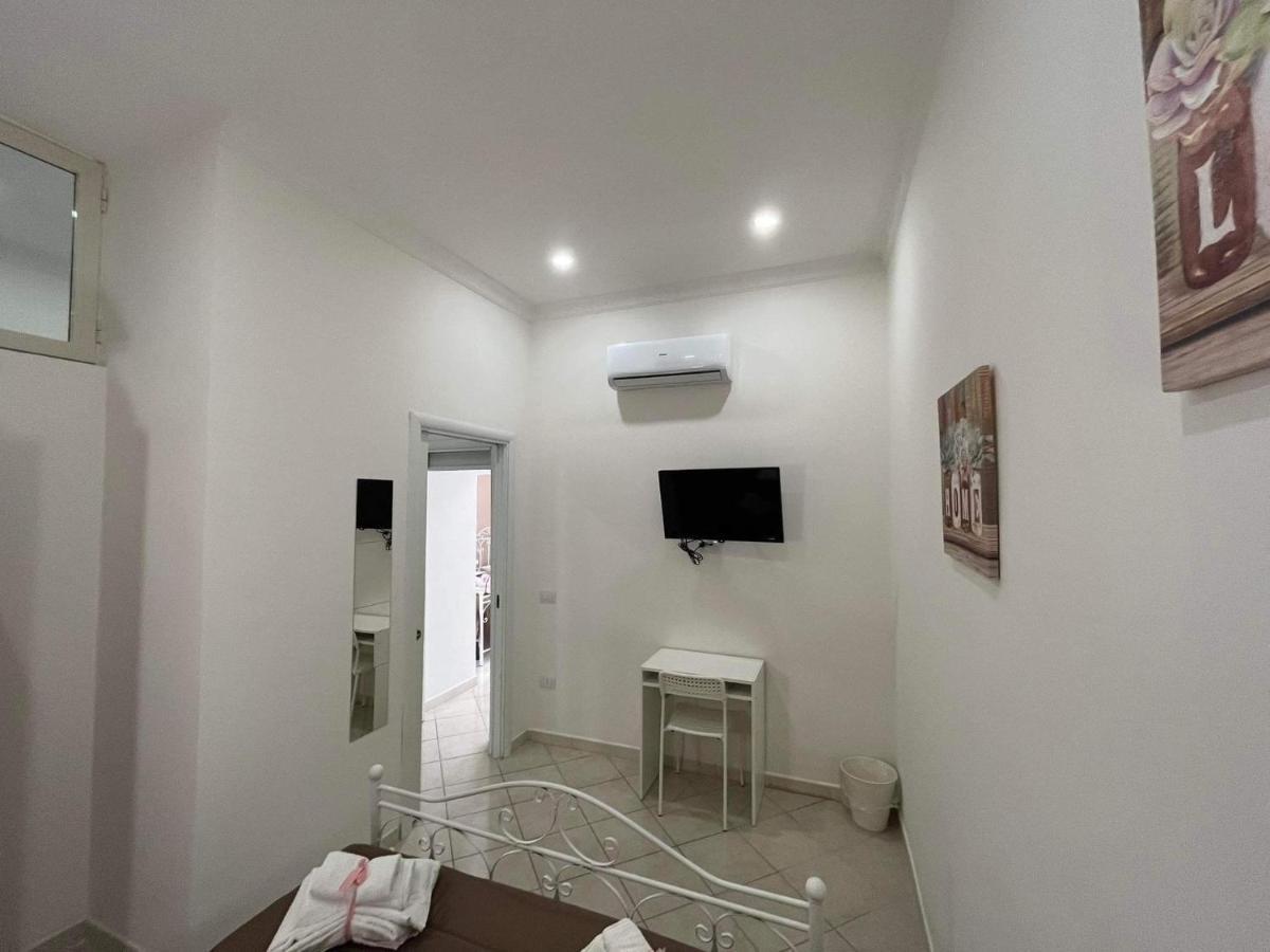 La Maison Di Nonna Tina - Panoramic Suite نابولي المظهر الخارجي الصورة
